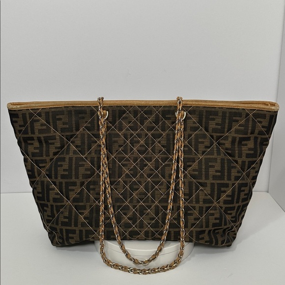 💯Authentic Fendi Brown Zucca Quilted Nylon Large Roll Tote🍀 - Picture 7 of 17